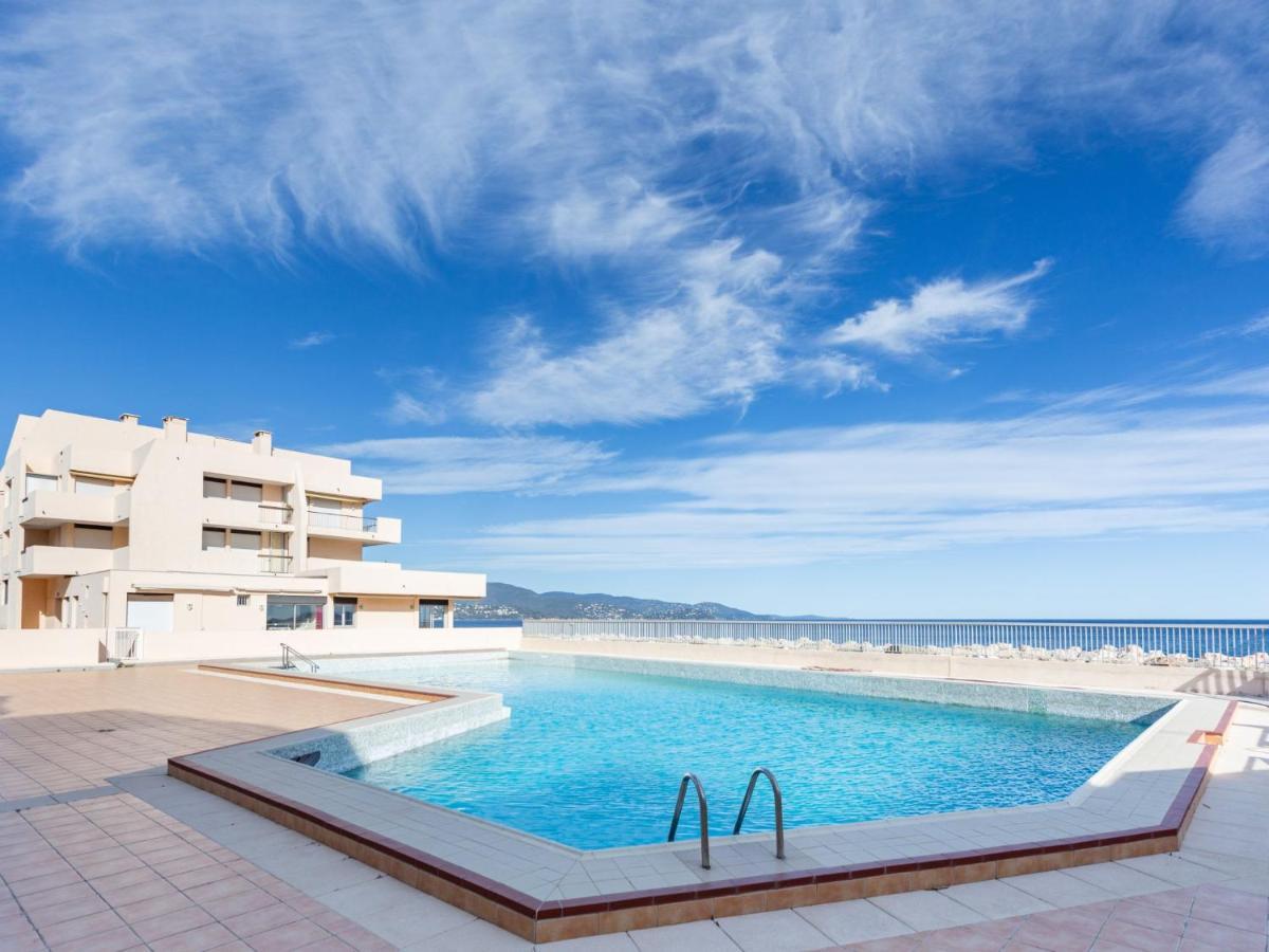 Apartment Le Port De Bormes By Interhome المظهر الخارجي الصورة